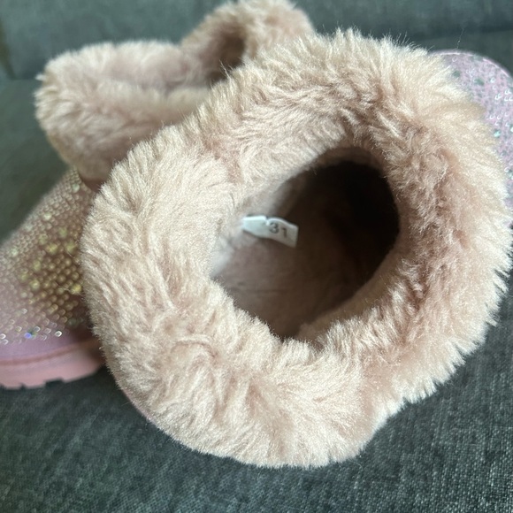 Pink Fur-Lined Sparkly Slip-On Shoes - Picture 4 of 12